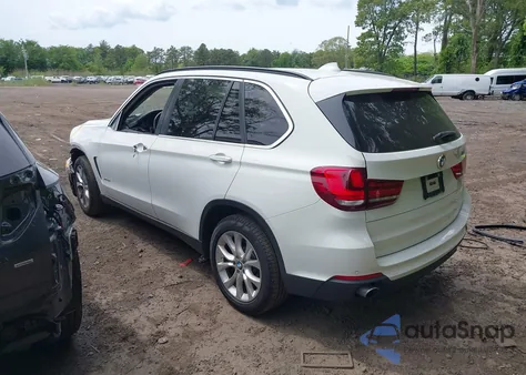 2016 BMW X5 xDrive35I z USA, uszkodzony, nr VIN 5UXKR0C57G0U09269